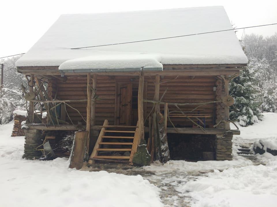 Хатина Біля Потока Villa Lumshory Dış mekan fotoğraf
